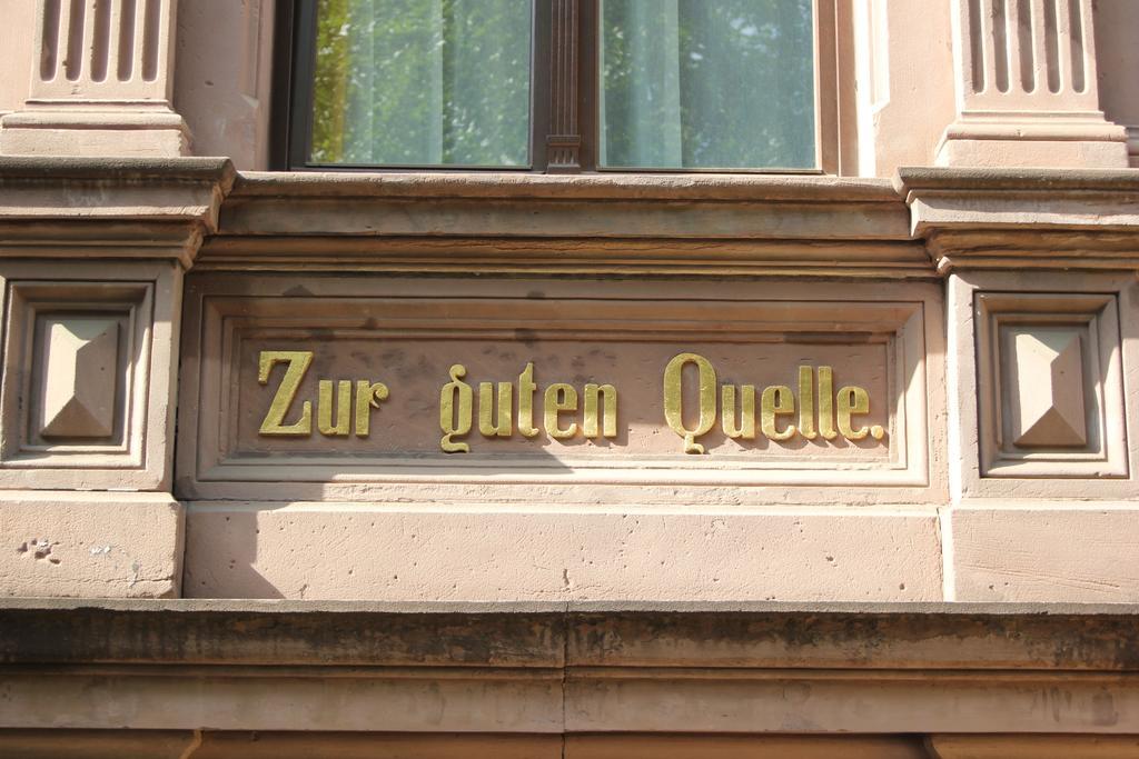 Zur Guten Quelle Кёльн Экстерьер фото
